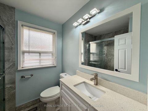 Photo 15 at 4 Wantanopa Crescent, Woburn, Toronto