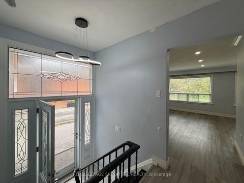 Photo 20 at 4 Wantanopa Crescent, Woburn, Toronto