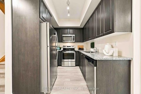 Photo 14 at 367 - 515 Kingbird Grove, Rouge E11, Toronto