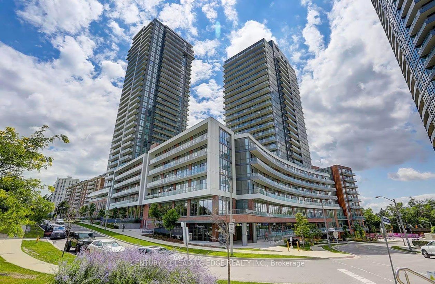 1010 - 38 Forest Manor Road, Henry Farm, Toronto 