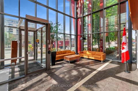 Photo 3 at 920 - 15 James Finlay Way, CFB, Toronto