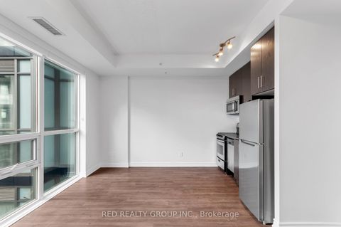 Photo 9 at 920 - 15 James Finlay Way, CFB, Toronto
