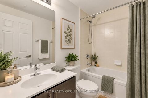 Photo 12 at 920 - 15 James Finlay Way, CFB, Toronto