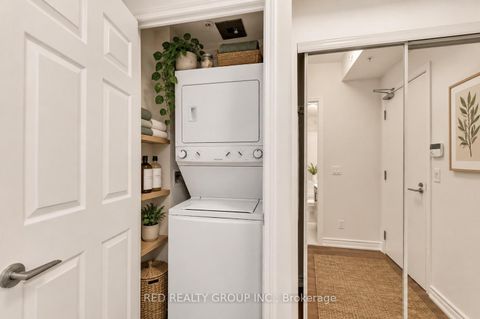 Photo 18 at 920 - 15 James Finlay Way, CFB, Toronto