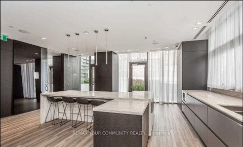 Photo 5 at 4504 - 8 Eglinton Avenue E, Mount Pleasant West, Toronto