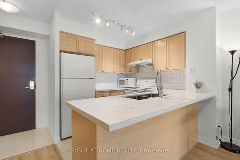Photo 1 at 1602 - 18 Parkview Avenue, Willowdale East, Toronto