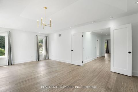 Photo 23 at 69 Fenwood Heights, Cliffcrest, Toronto