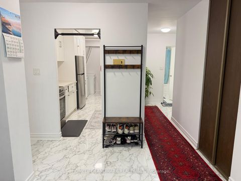 Photo 2 at 716 - 370 Dixon Road, The Westway, Toronto