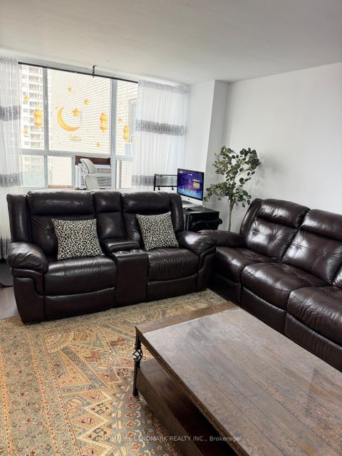 Photo 11 at 716 - 370 Dixon Road, The Westway, Toronto