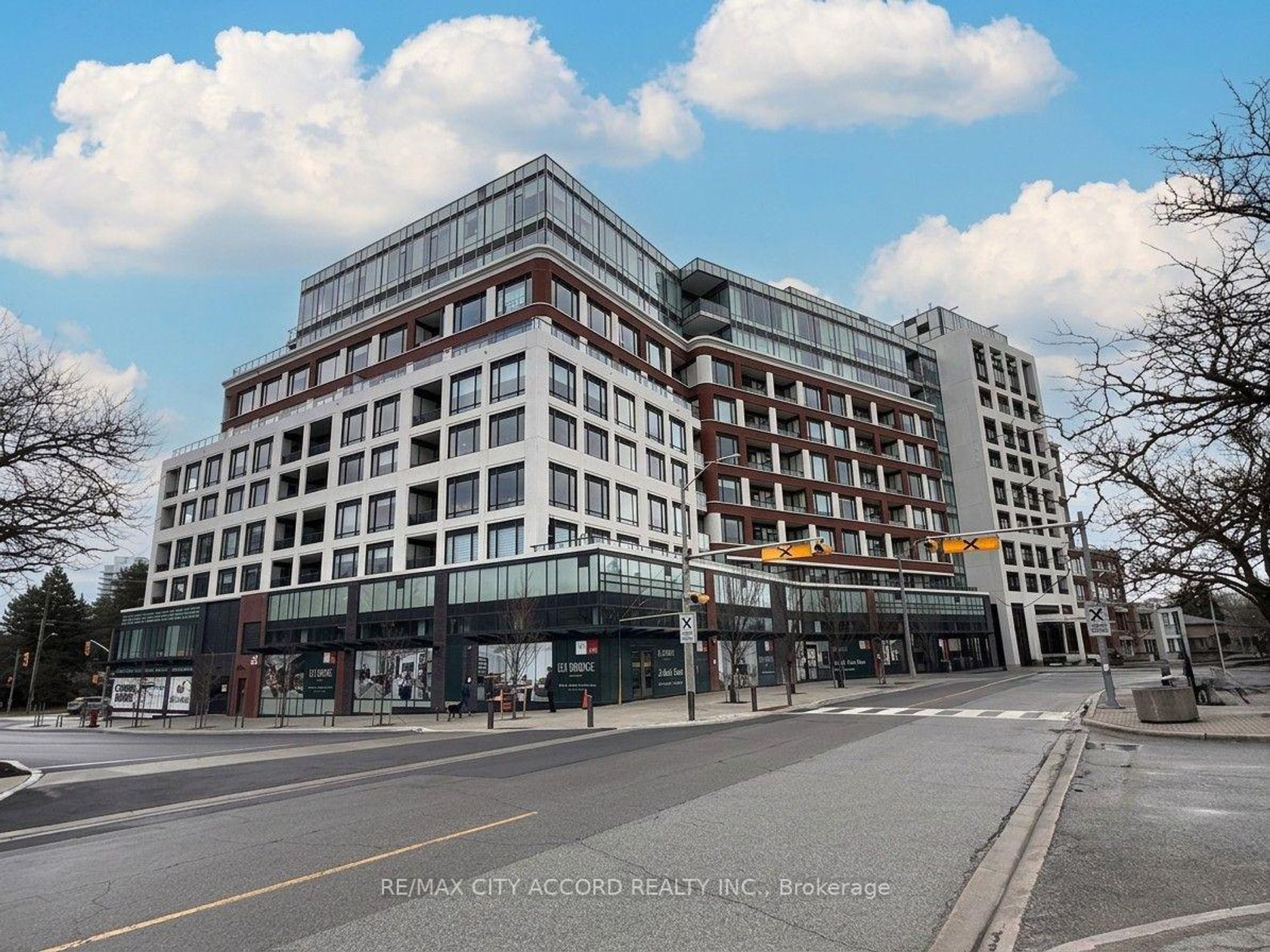 108 - 259 The Kingsway, Humber Valley, Toronto 