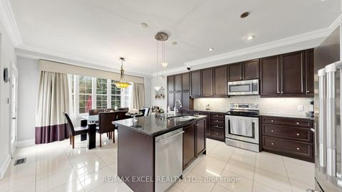 Photo 12 at 651 Via Romano Boulevard, Patterson, Vaughan