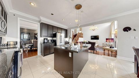 Photo 13 at 651 Via Romano Boulevard, Patterson, Vaughan