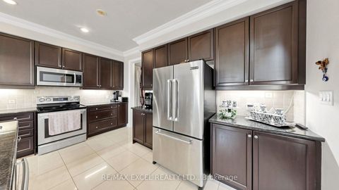 Photo 15 at 651 Via Romano Boulevard, Patterson, Vaughan