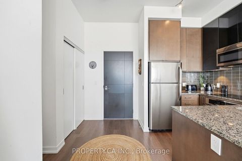 Photo 4 at Ph3608 - 89 Dunfield Avenue, Mount Pleasant West, Toronto