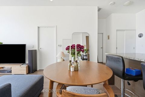 Photo 15 at Ph3608 - 89 Dunfield Avenue, Mount Pleasant West, Toronto
