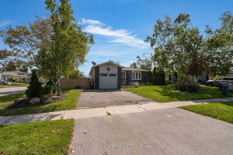Photo 0 at 37 Hickling Trail, Grove East, Barrie