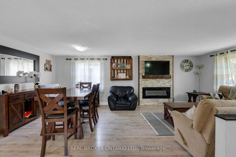 Photo 8 at 37 Hickling Trail, Grove East, Barrie