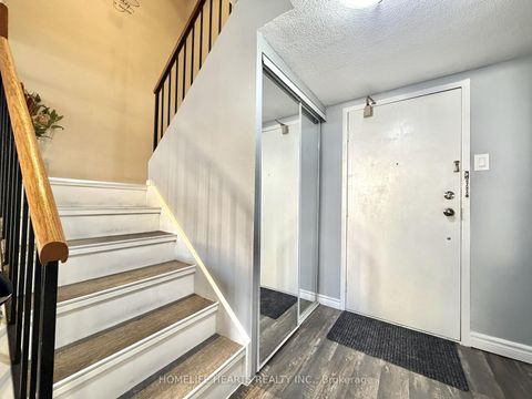 Photo 11 at 149 - 2645 Jane Street, Jane Heights, Toronto