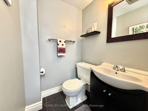 Photo 12 at 149 - 2645 Jane Street, Jane Heights, Toronto