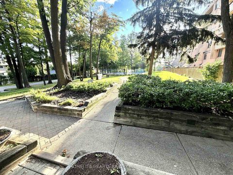Photo 28 at 149 - 2645 Jane Street, Jane Heights, Toronto