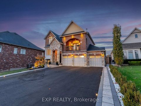 Photo 1 at 44 Philson Court, Cookstown, Innisfil