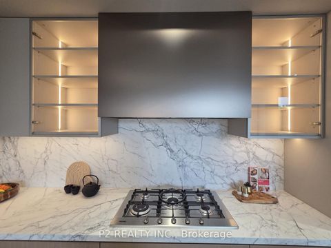 Photo 6 at 411 - 2 Forest Hill Road, Casa Loma, Toronto