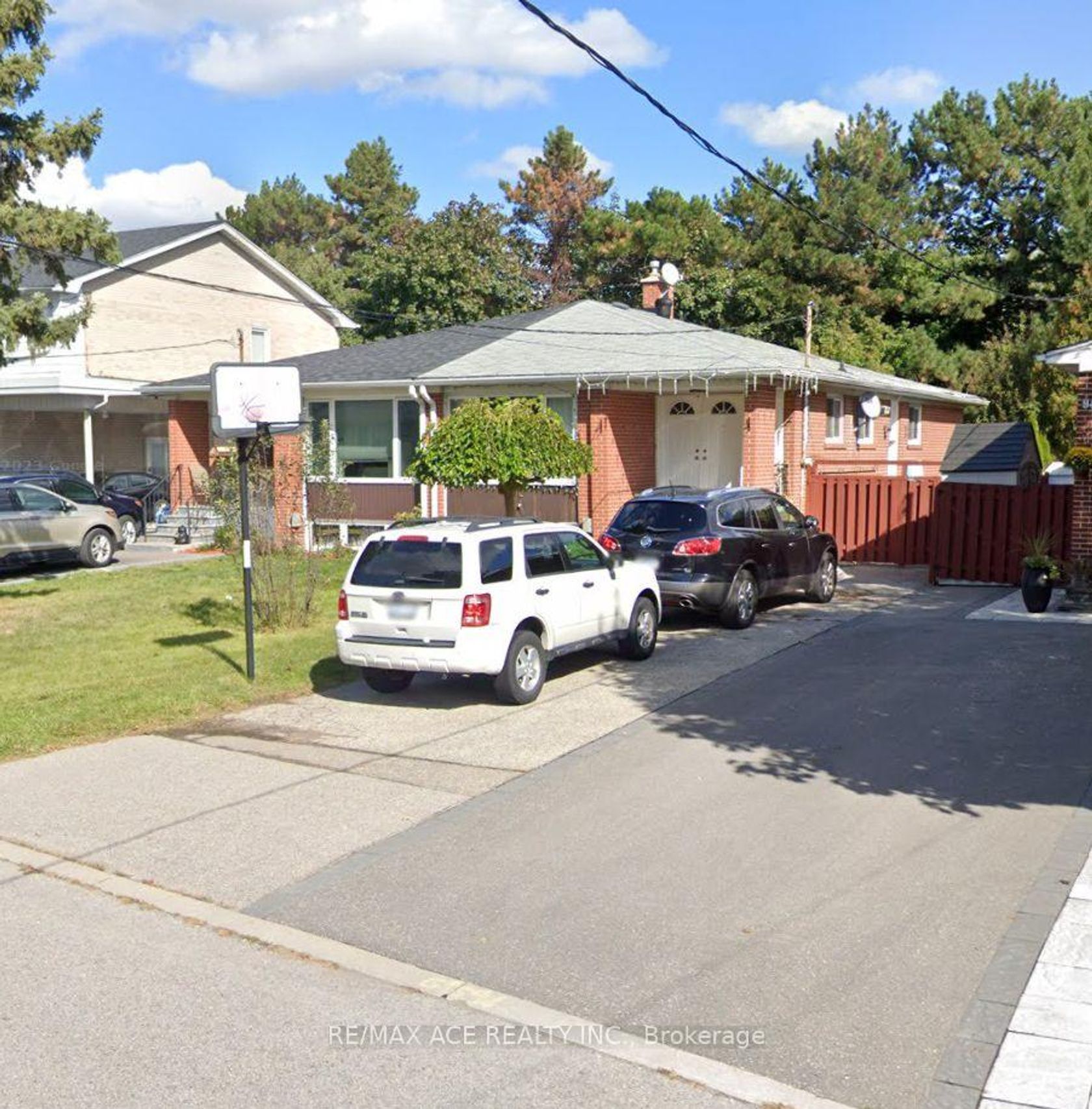 92 Baltray Crescent, Donalda, Toronto 