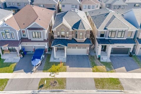 Photo 2 at 44 Rochester Drive, Rural Barrie Southeast, Barrie