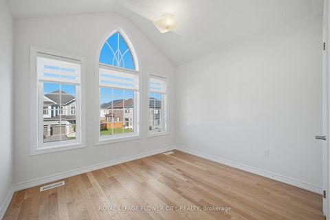 Photo 30 at 44 Rochester Drive, Rural Barrie Southeast, Barrie