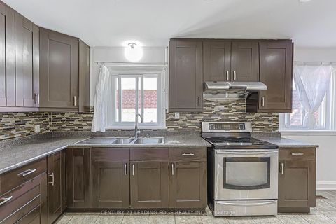 Photo 8 at 246 ELLINGTON Drive, Maryvale, Toronto