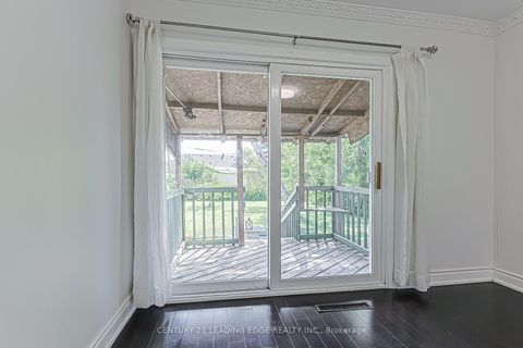 Photo 19 at 246 ELLINGTON Drive, Maryvale, Toronto