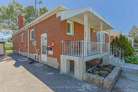 Photo 22 at 246 ELLINGTON Drive, Maryvale, Toronto