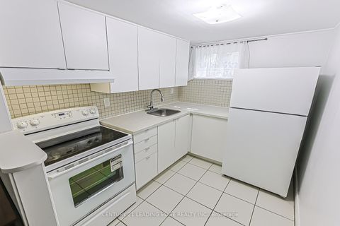 Photo 31 at 246 ELLINGTON Drive, Maryvale, Toronto