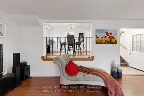 Photo 10 at 86 Halfmoon Square, Highland Creek, Toronto