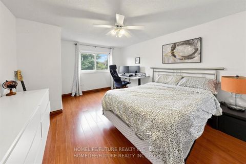 Photo 26 at 86 Halfmoon Square, Highland Creek, Toronto