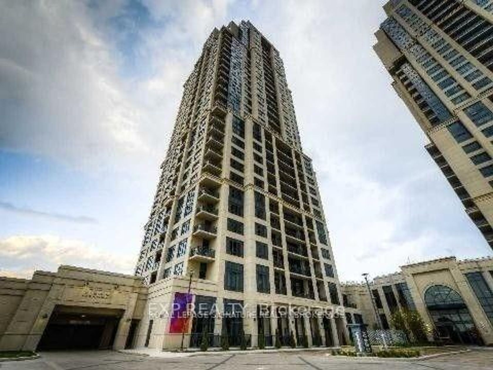2221 - 2 Eva Road, Etobicoke West Mall, Toronto 