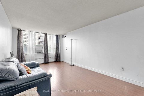 Photo 9 at 409 - 370 Dixon Road, The Westway, Toronto