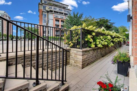 Photo 1 at 1 Crawford Street, Niagara, Toronto