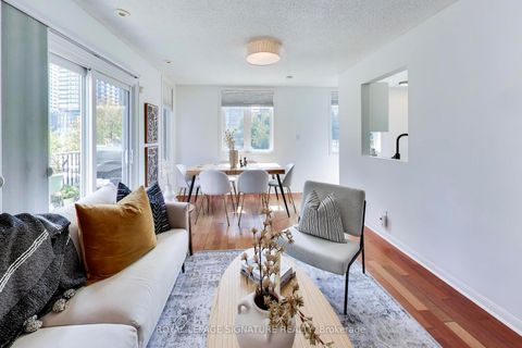 Photo 7 at 1 Crawford Street, Niagara, Toronto
