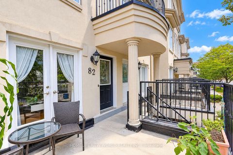 Photo 2 at 82 David Dunlap Circle, Don Mills, Toronto