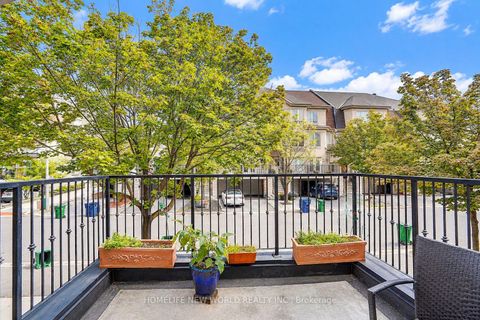 Photo 4 at 82 David Dunlap Circle, Don Mills, Toronto