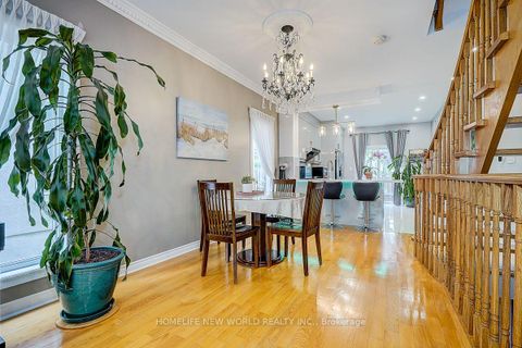 Photo 13 at 82 David Dunlap Circle, Don Mills, Toronto