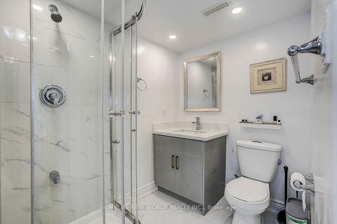 Photo 44 at 82 David Dunlap Circle, Don Mills, Toronto