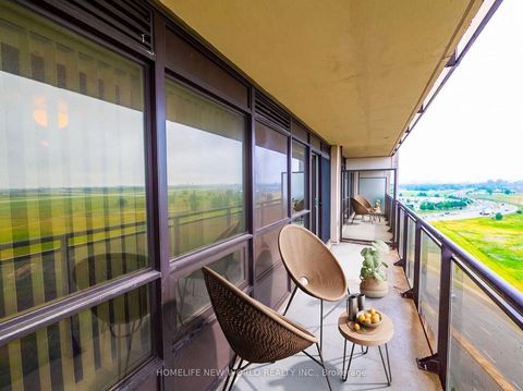 Photo 9 at 1111 - 1070 Sheppard Avenue W, York University Heights, Toronto