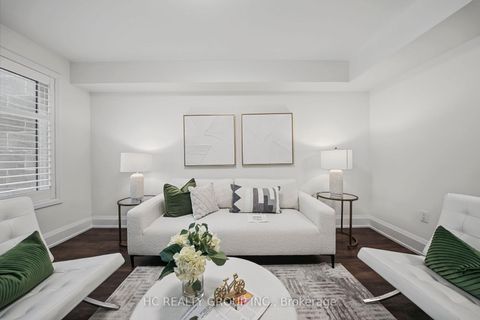 Photo 6 at 36 Kenneth Wood Crescent, Newtonbrook East, Toronto
