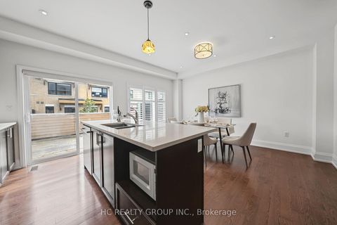 Photo 15 at 36 Kenneth Wood Crescent, Newtonbrook East, Toronto