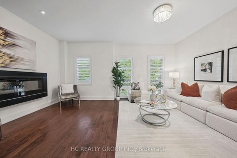 Photo 23 at 36 Kenneth Wood Crescent, Newtonbrook East, Toronto