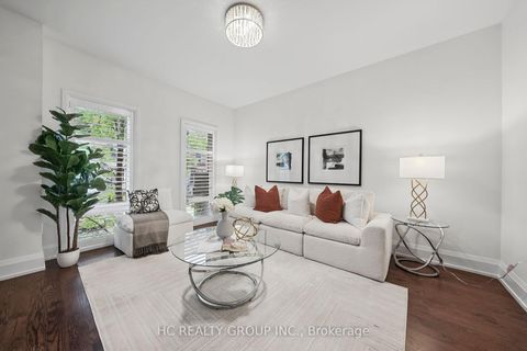 Photo 24 at 36 Kenneth Wood Crescent, Newtonbrook East, Toronto