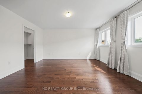 Photo 30 at 36 Kenneth Wood Crescent, Newtonbrook East, Toronto
