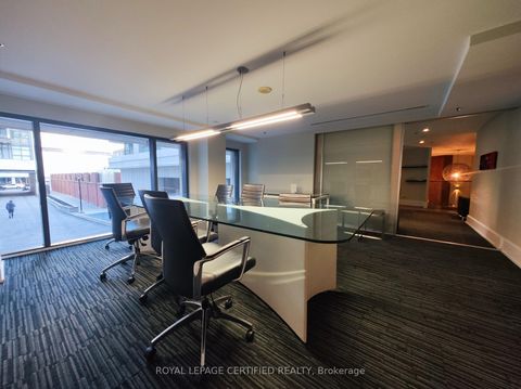 Photo 26 at 552 - 111 Elizabeth Street, Bay Street Corridor, Toronto